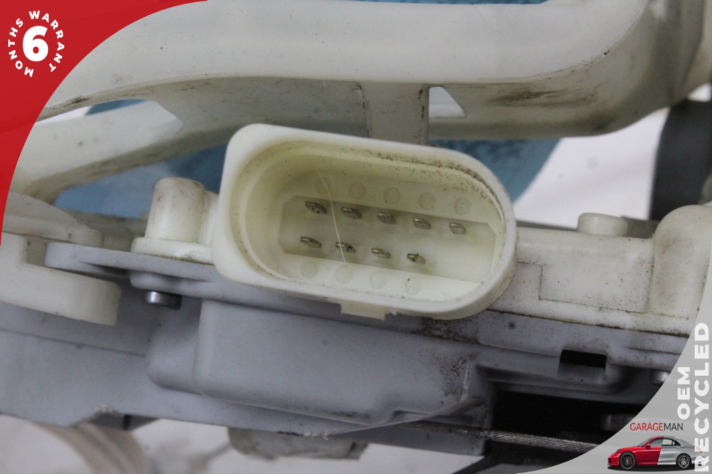 2011-2018 Porsche Cayenne 958 Front Left Side Door Lock Actuator 8J1837015B OEM