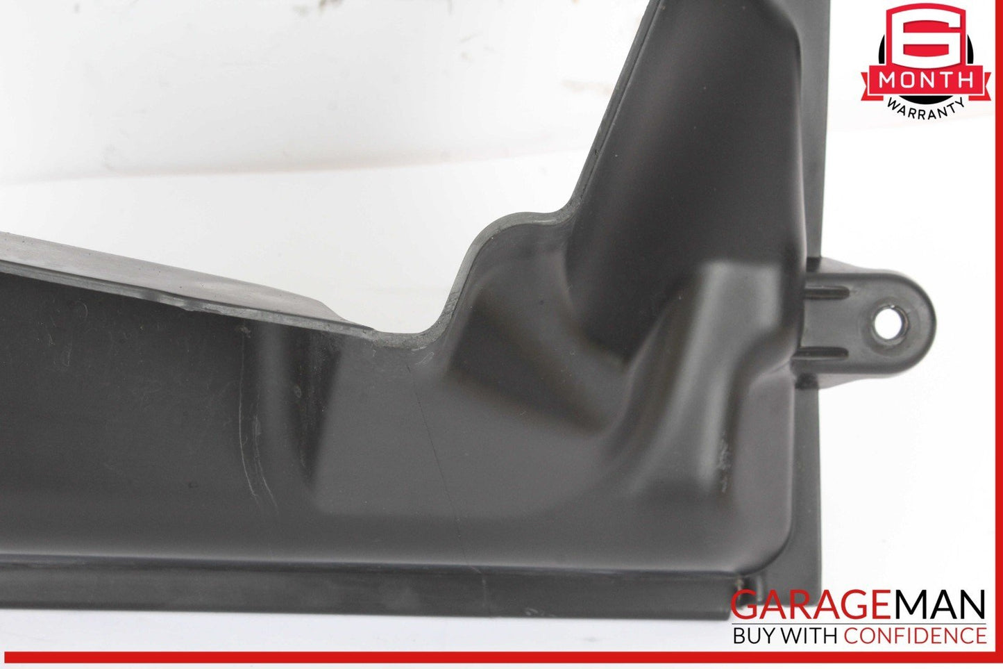 14-18 Maserati Ghibli M157 Front Right Side Intercooler Duct Shroud 670004139