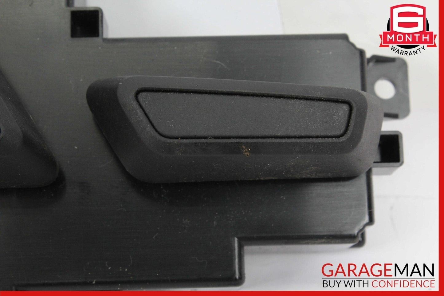 20-24 Audi Q3 Front Right Seat Adjustment Switch 8K0959748C