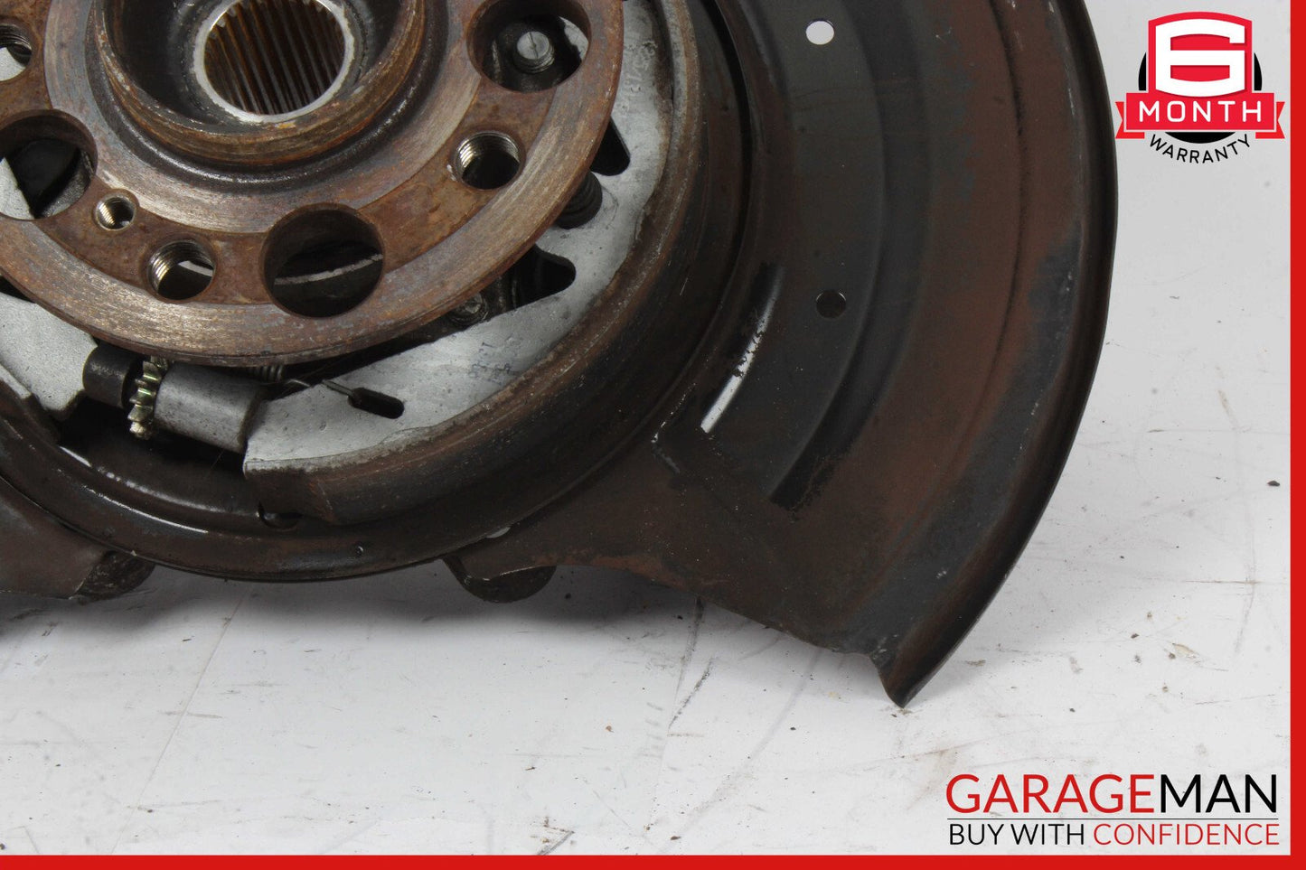 10-18 Mercedes W212 E350 Rear Right Side Spindle Knuckle Hub OEM