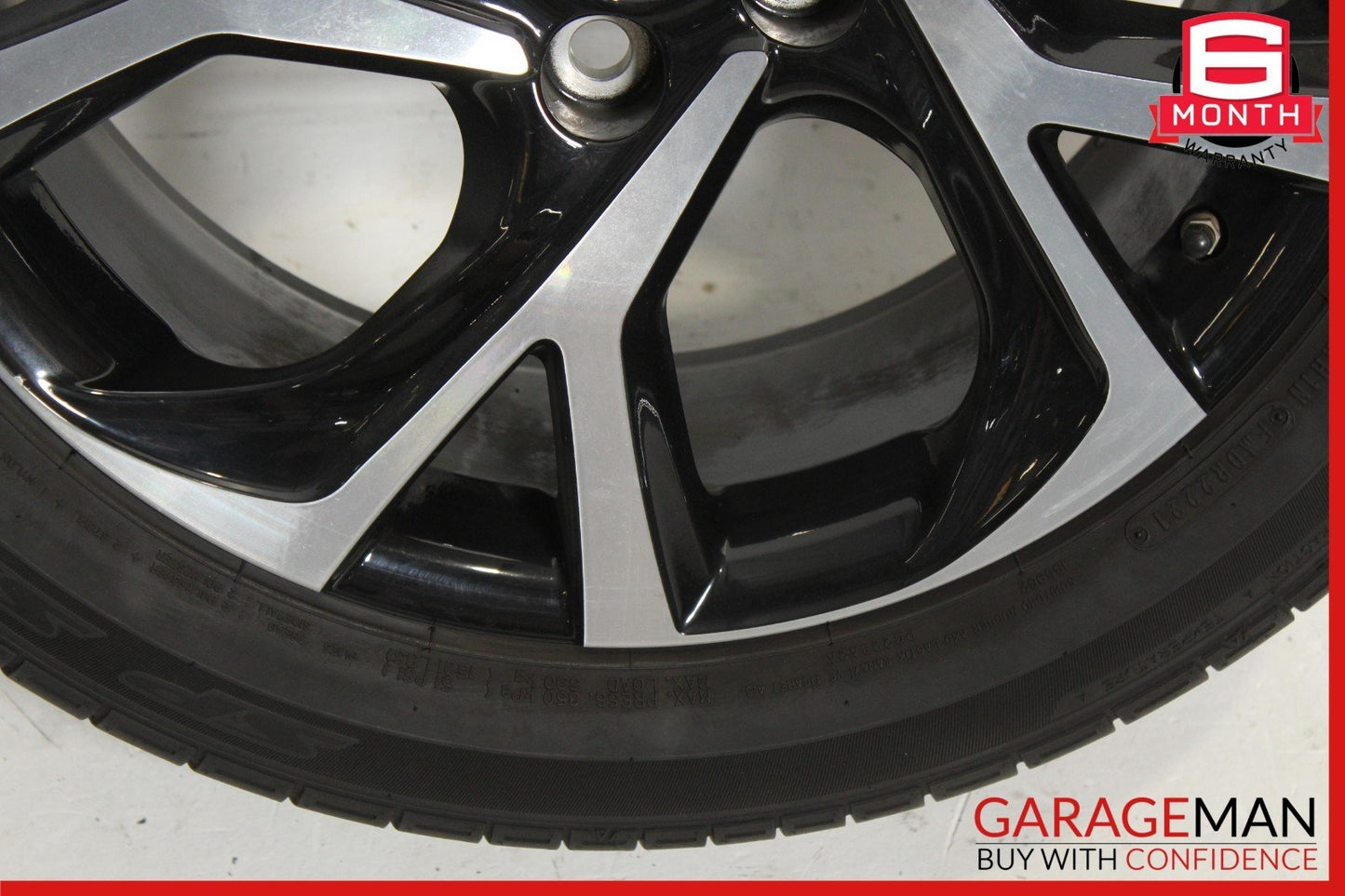18-22 Toyota C-HR Right or Left Wheel Tire Rim 18x7J ET50 OEM