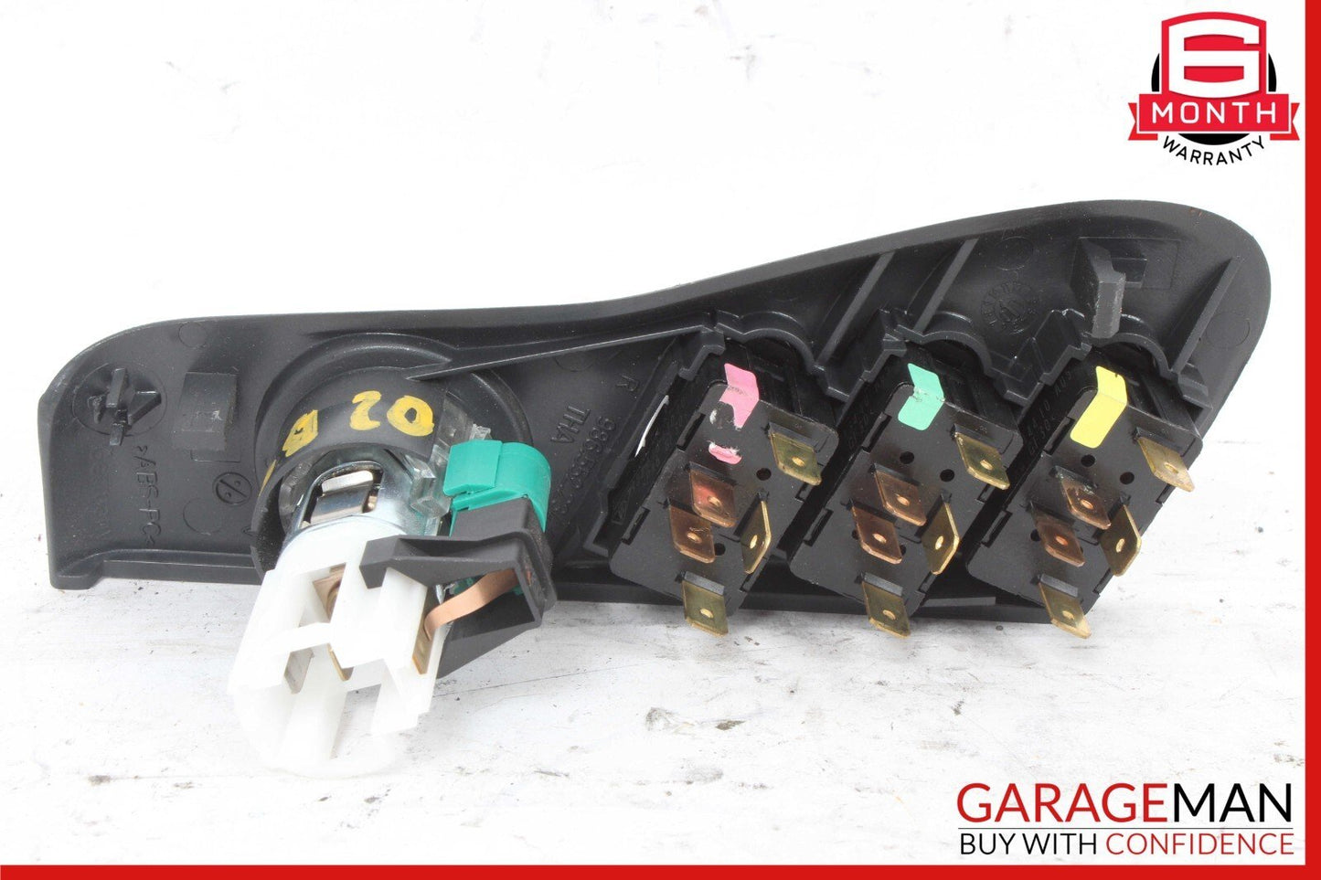 97-04 Porsche Boxster 986 Front Right Side Center Console Stereo Lighter Assy