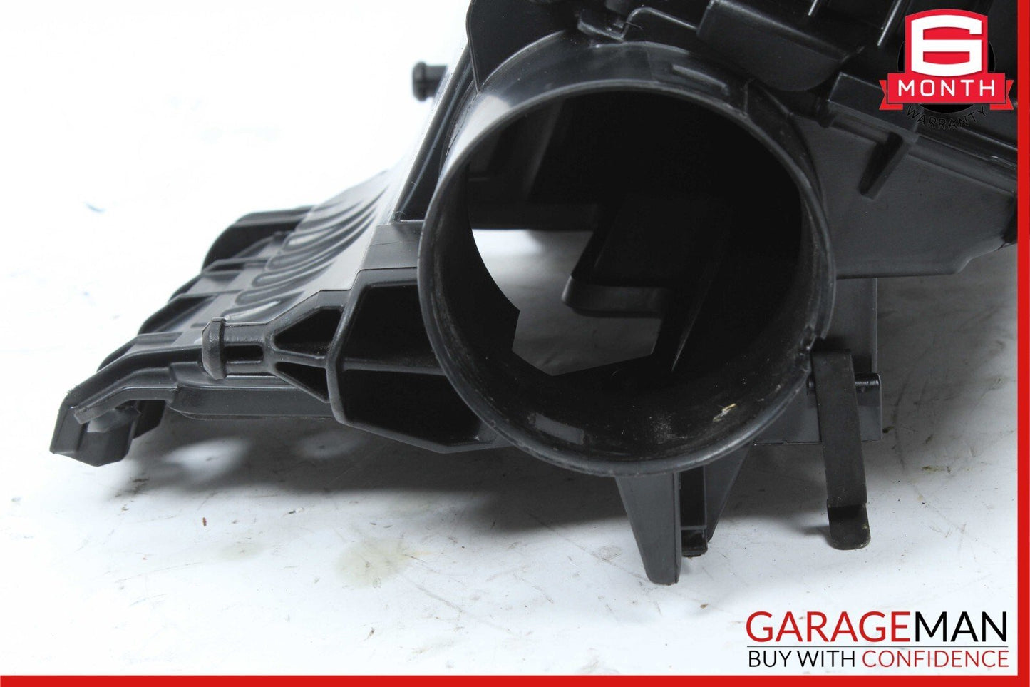 12-15 Mercedes W204 C250 SLK250 Air Intake Cleaner Filter Housing Box OEM