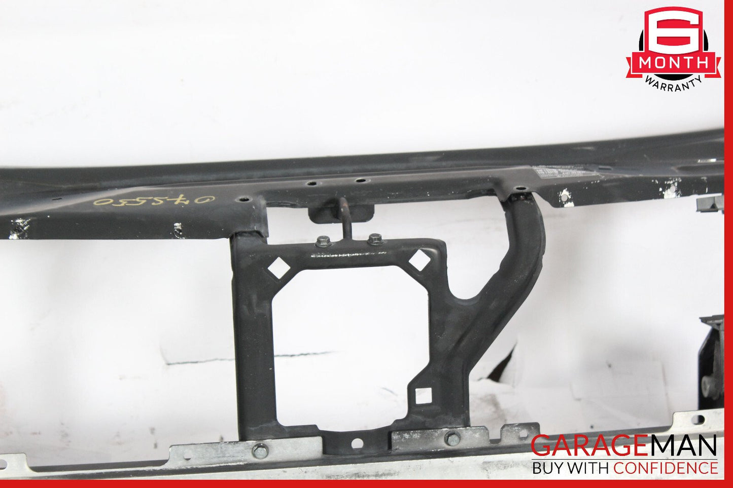 07-09 Mercedes W221 S550 Front Reinforcement Bar Upper Radiator Support Clip OEM