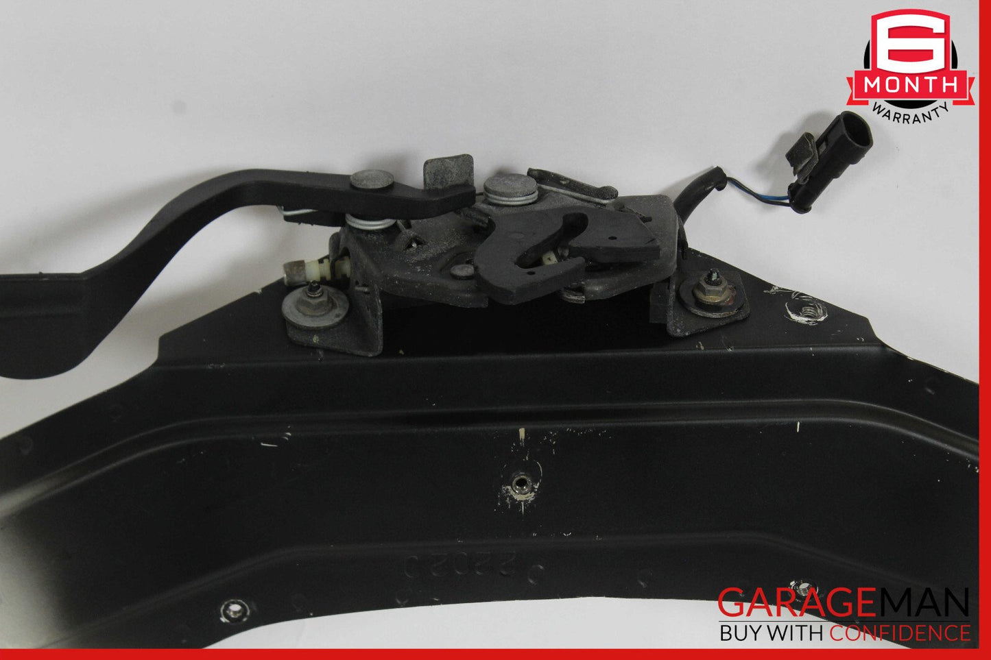 03-13 Maserati Quattroporte M139 Front Upper Radiator Support Bracket OEM