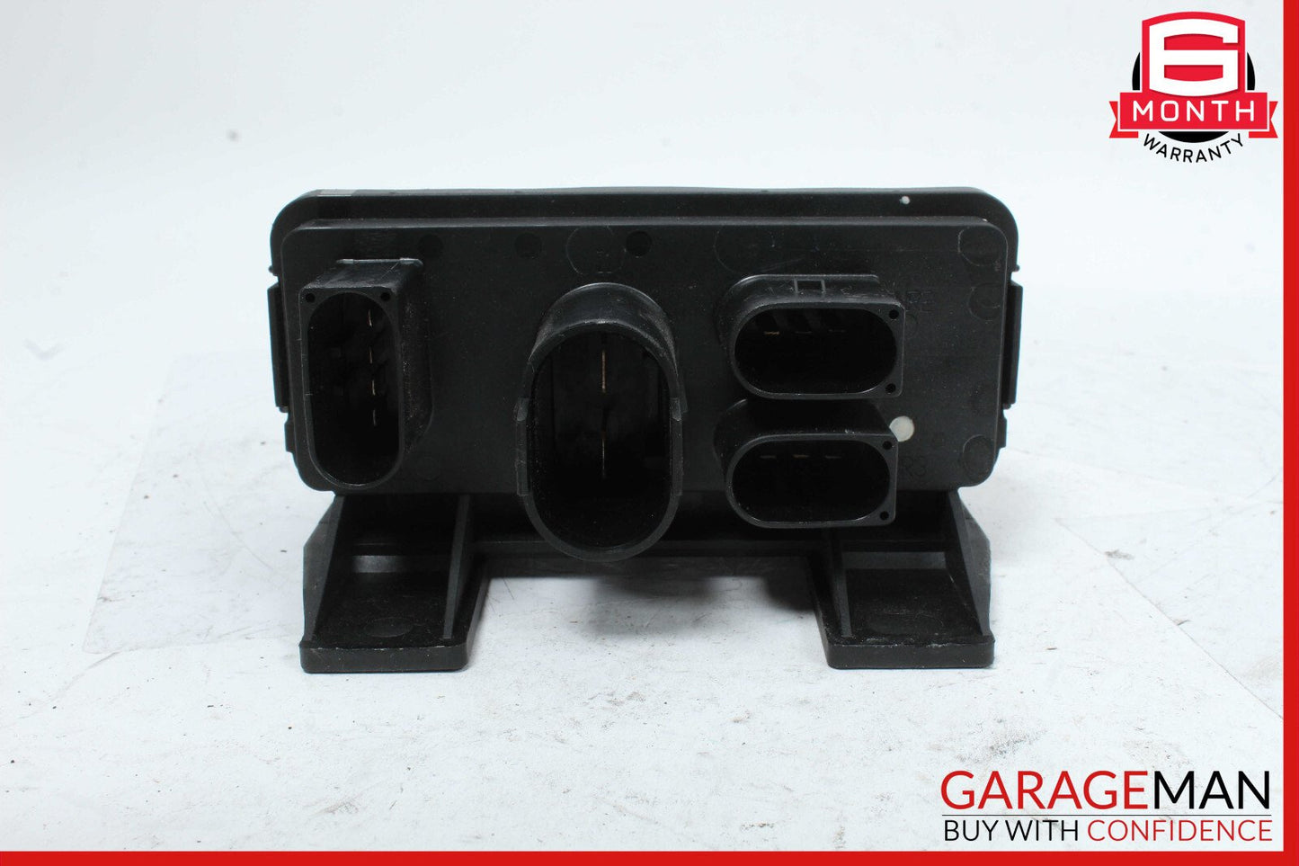 00-06 Mercedes W220 S55 S500 CL55 AMG Front Relay Fuse Box 2205450301 OEM