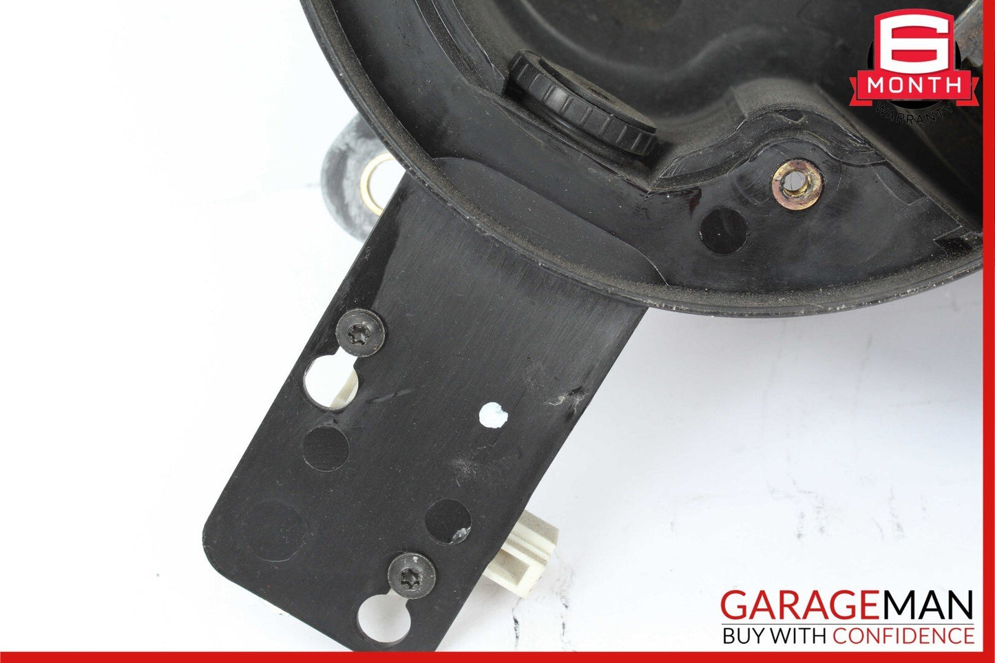 98-05 Mercedes W163 ML55 AMG ML350 Fuel Tank Filler Neck Housing 1636300567 OEM