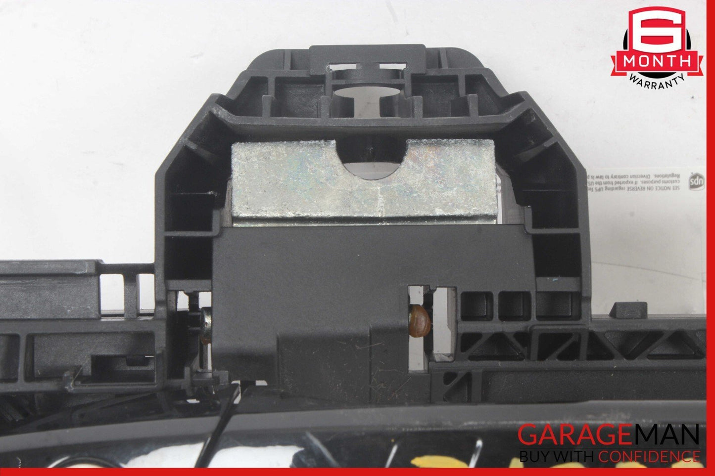 14-19 Mercedes W117 CLA250 Front Left Side Exterior Door Handle Keyless Go OEM