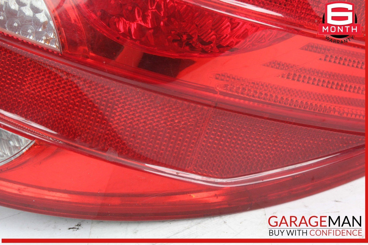 06-10 Mercedes W251 R500 R350 R320 Rear Right Passenger Side Tail Light Lamp OEM