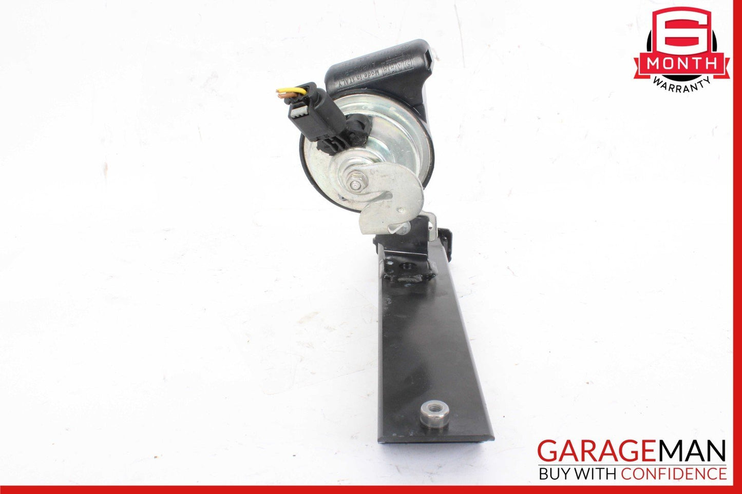 15-21 Mercedes W205 C300 C43 AMG Front Right Upper Radiator Mount Bracket OEM