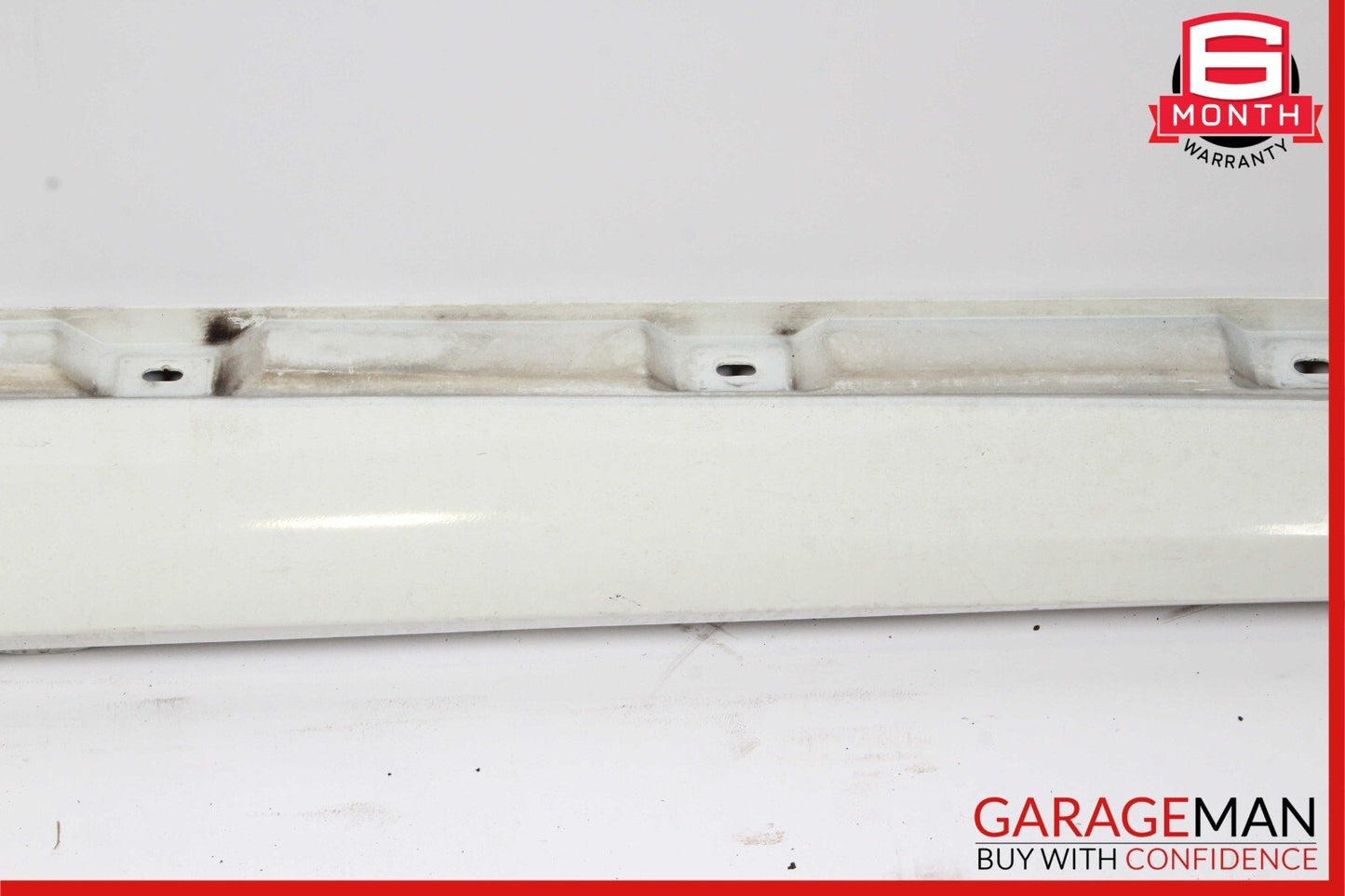06-13 Mercedes W251 R350 Left Side Rocker Skirt Molding Panel Calcite White