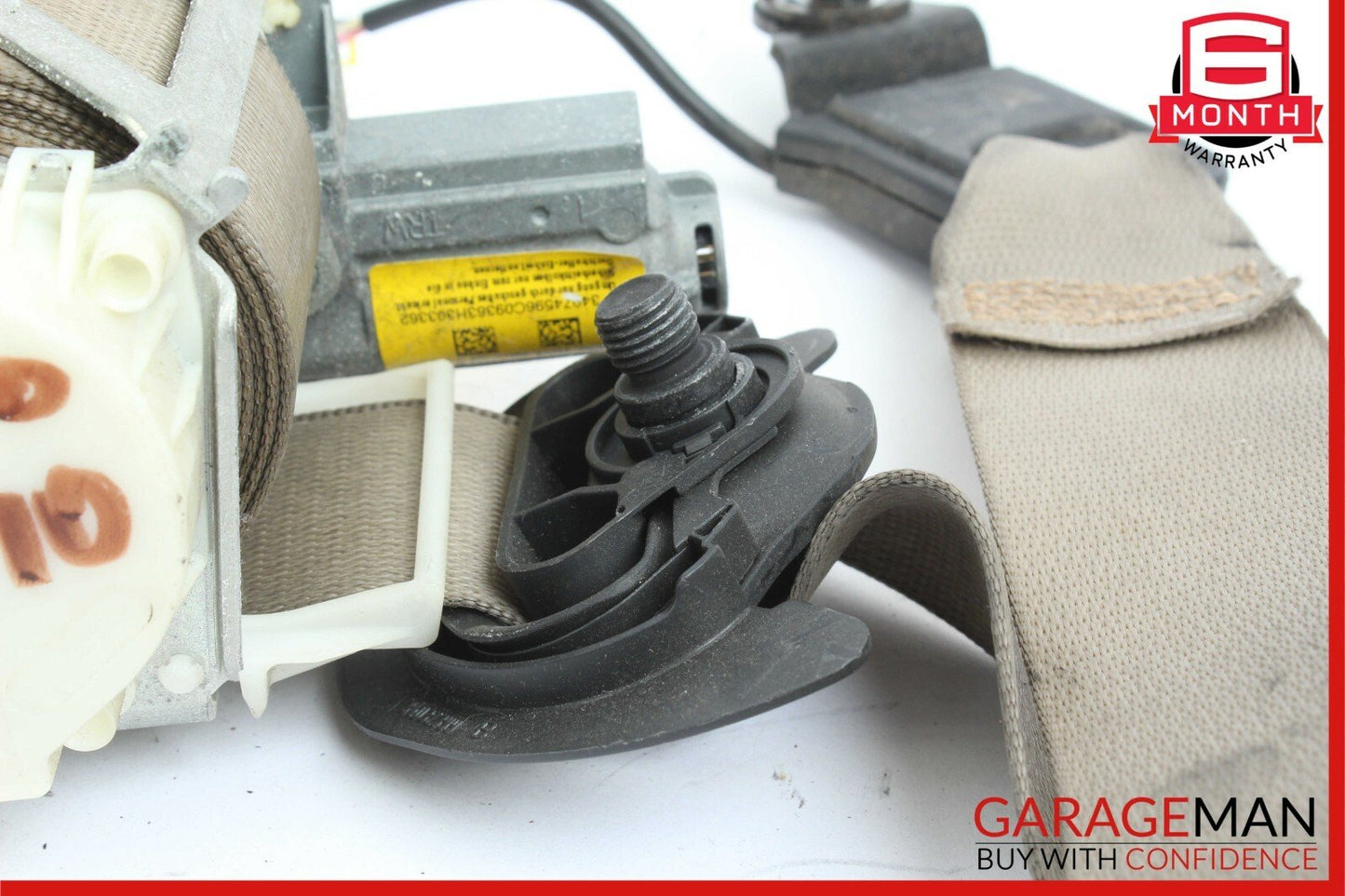 08-14 Mercedes W204 C300 C63 AMG Front Right Seatbelt Seat Belt Retractor Beige
