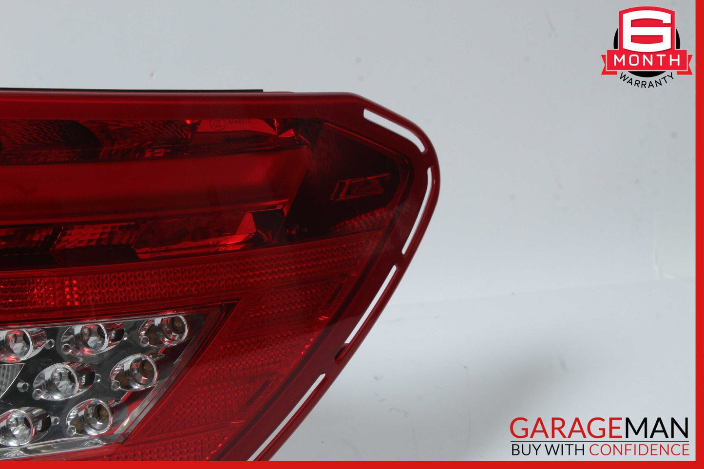 12-14 Mercedes W204 C250 C350 Tail Light Lamp LED Right Passenger Side OEM