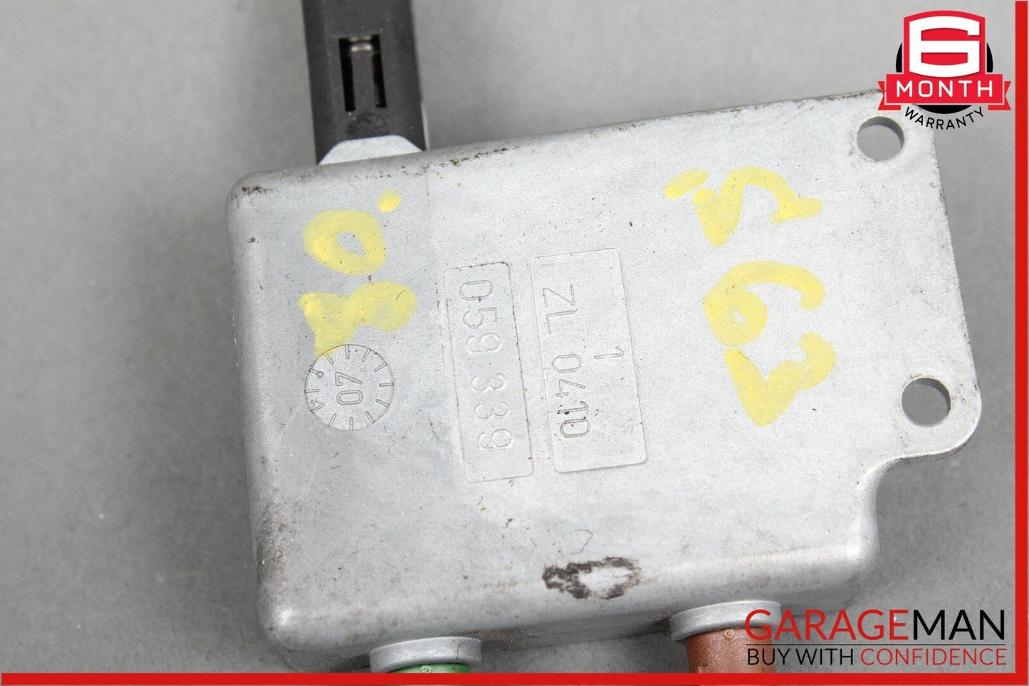 07-13 Mercedes W221 S550 CL550 Antenna Amplifier AMP Splitter Module OEM