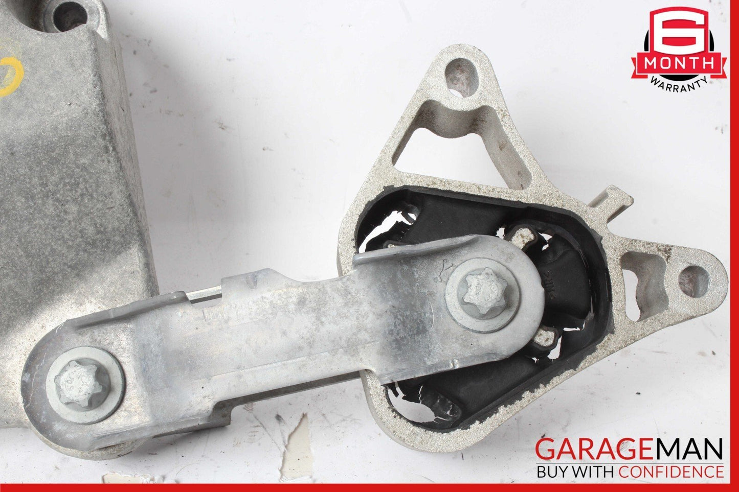 14-19 Mercedes X156 GLA250 Front Right Side Engine Mount Upper Bracket Assy OEM