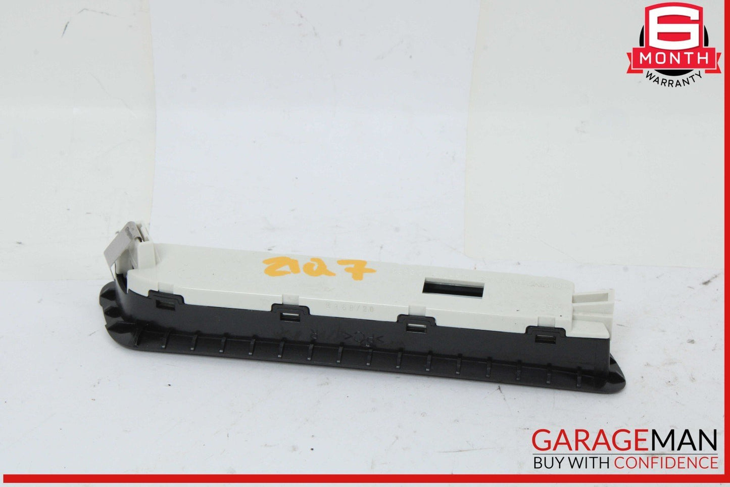 17-24 Audi Q7 Rear Right Side Trunk Luggage Compartment Light 4M0947170