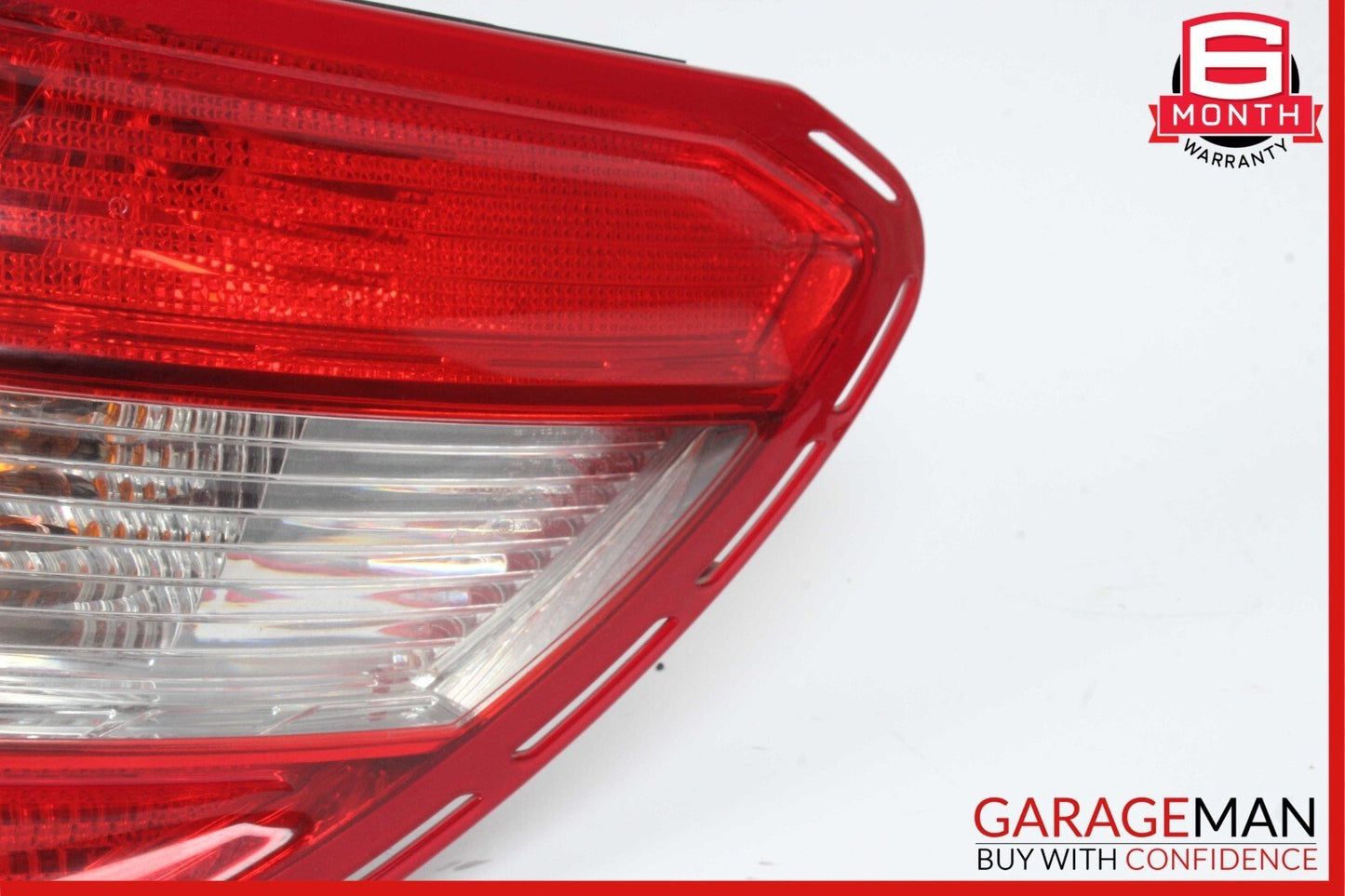 08-11 Mercedes W204 C300 4MATIC Taillight Tail Light Lamp Right Side OEM