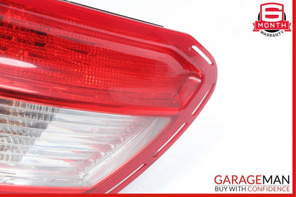 08-11 Mercedes W204 C300 Rear Right Side Taillight Tail Light Lamp Assembly