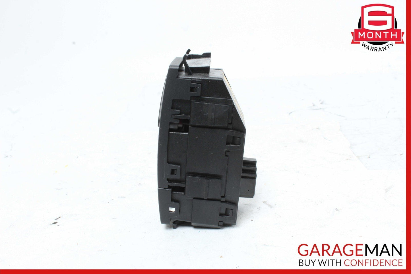 10-13 Mercedes W212 E350 E550 Hazard Warning Light Switch Button 2128207210 OEM