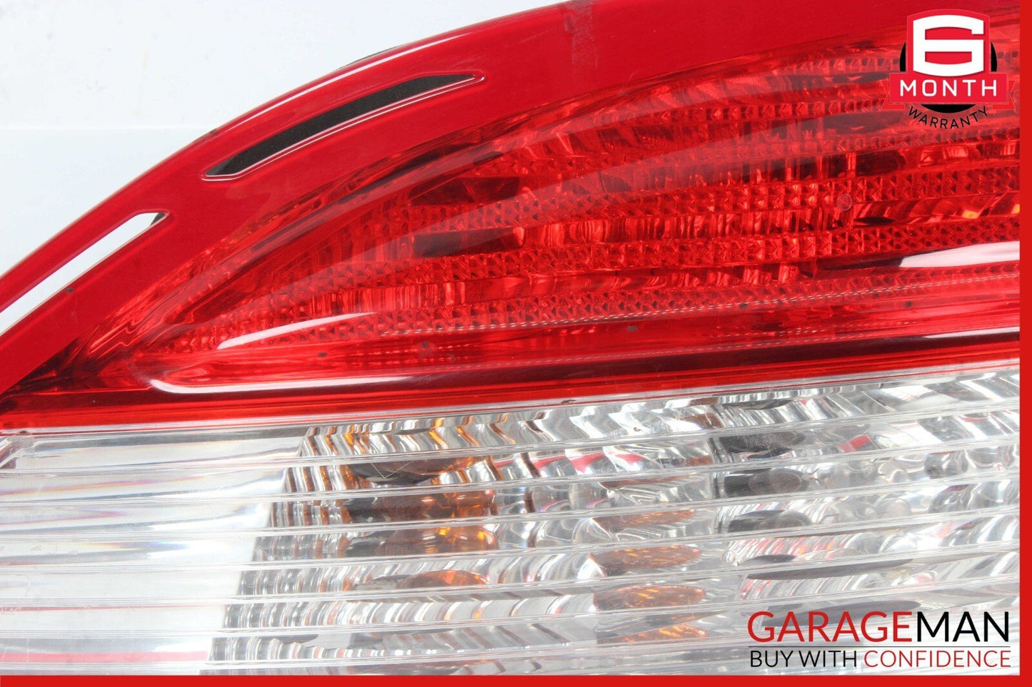 08-11 Mercedes W204 C300 C350 C63 Tail Light Lamp Right Side 2048200264 OEM