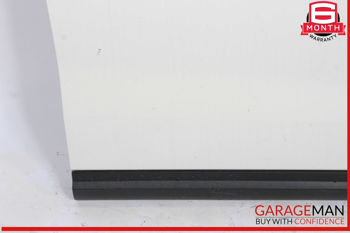 17-22 Maserati Levante M161 Front Right Passenger Side Door Shell White OEM