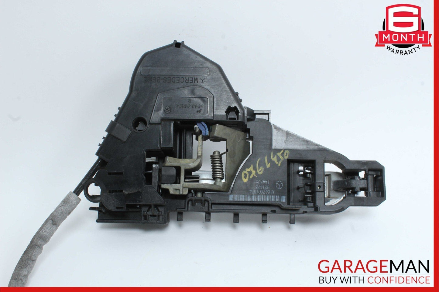 06-13 Mercedes GL450 ML500 R350 Front Right Side Exterior Door Handle Silver