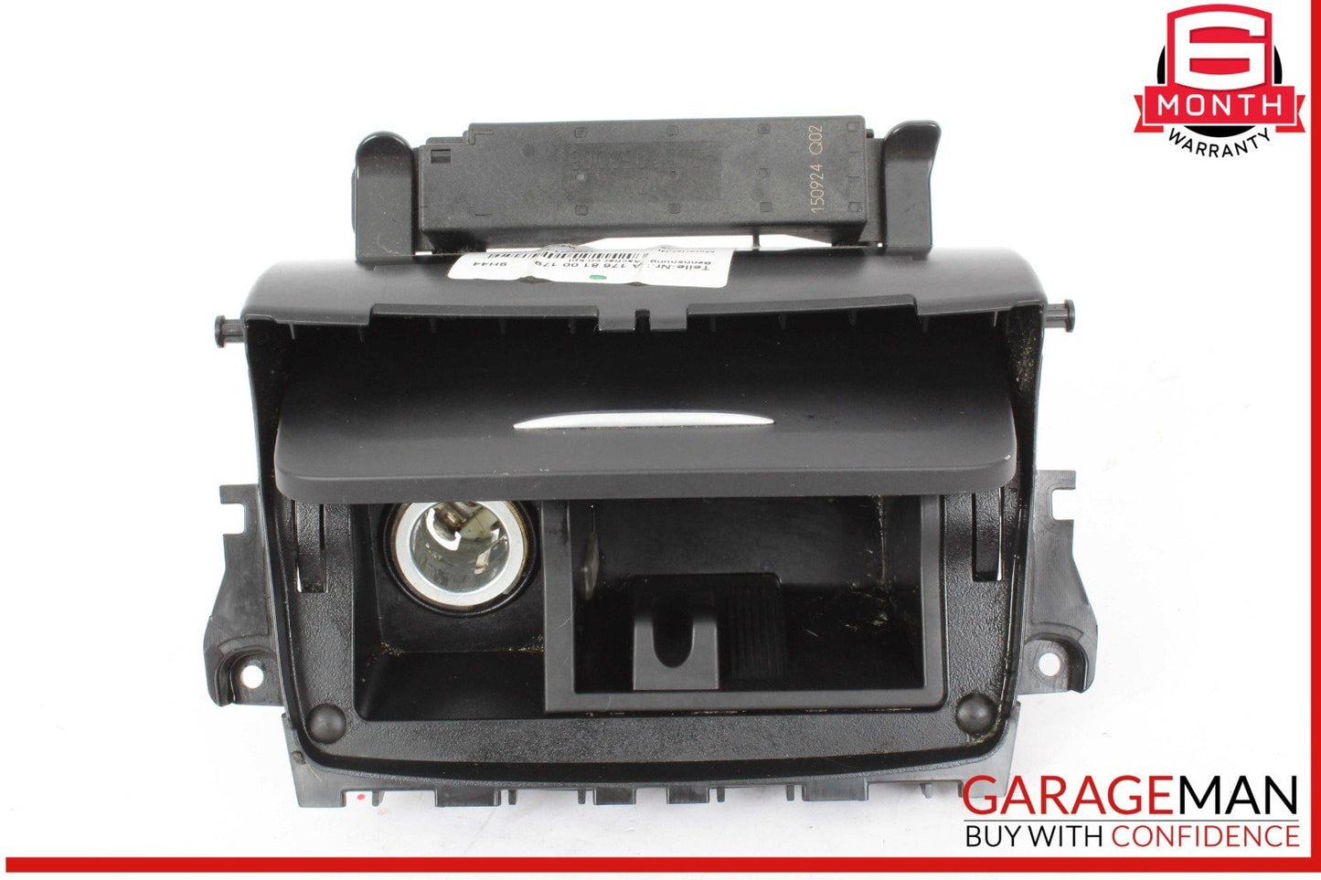 14-20 Mercedes W117 CLA250 Front Center Pocket Ashtray Ash Tray Assembly OEM