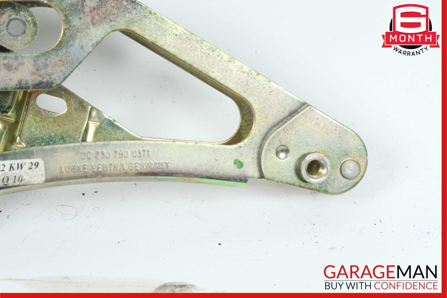 03-12 Mercedes R230 SL500 SL55 AMG Left Trunk Lock Frame Cylinder 2307901371 OEM