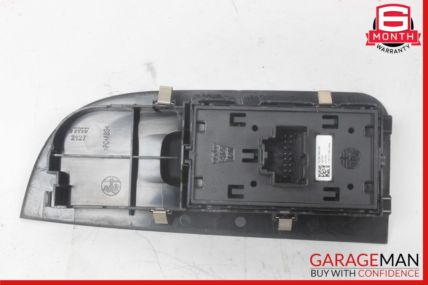 17-22 Alfa Romeo Giulia Front Right Door Window Switch Panel 01561092280 OEM