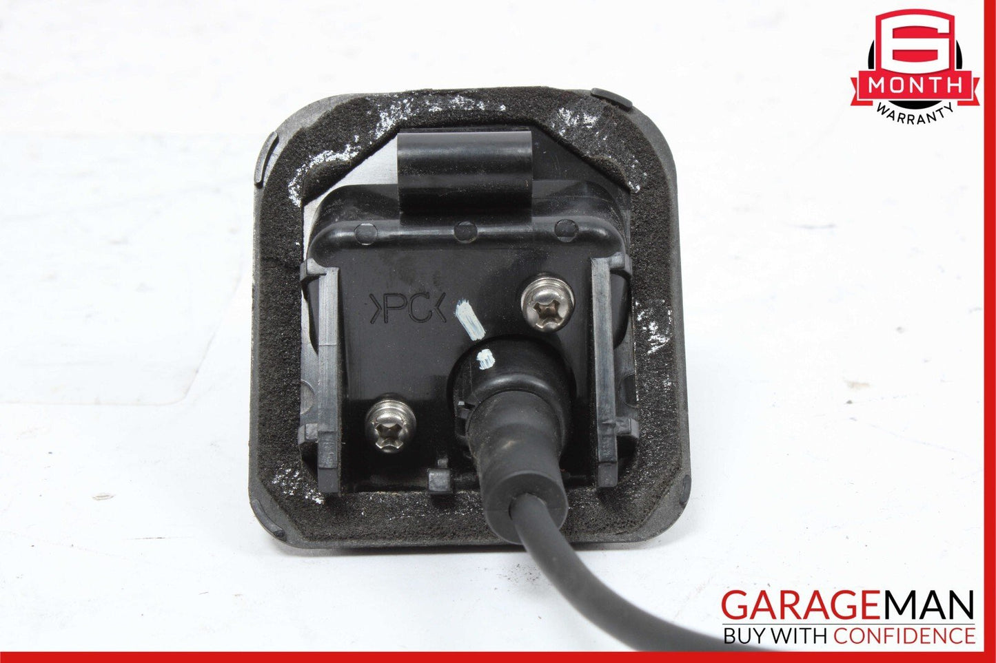 08-14 Mercedes W204 C63 AMG Rear Trunk Rear Back Up View Camera 2048206097 OEM