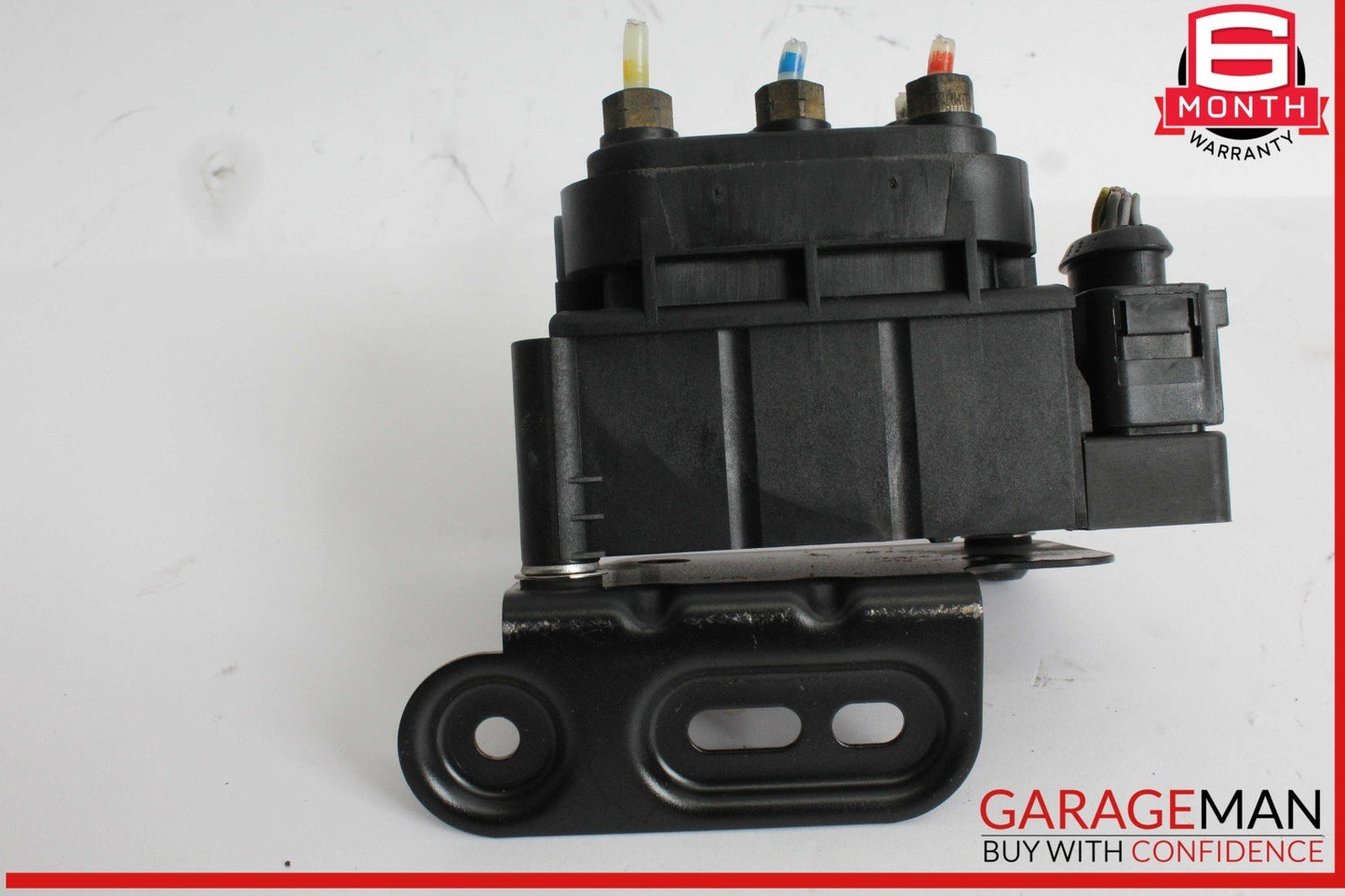 06-20 Mercedes W218 CLS550 GL450 Airmatic Air Pneumatic Suspension Valve Block