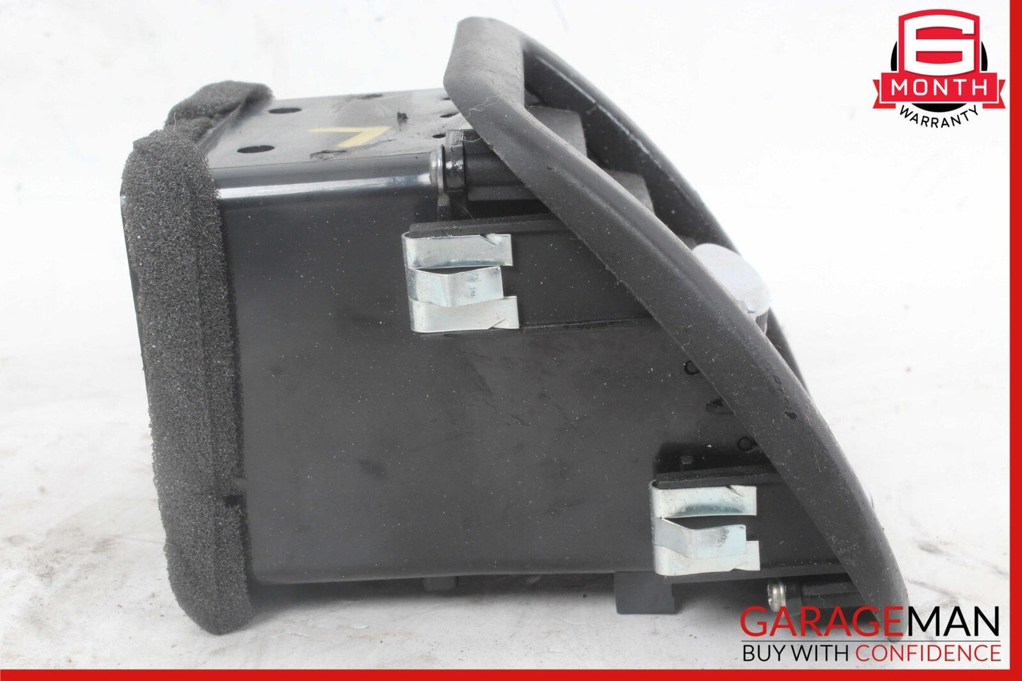 03-13 Maserati Quattroporte M139 Front Right or Left Console AC A/C Air Vent OEM