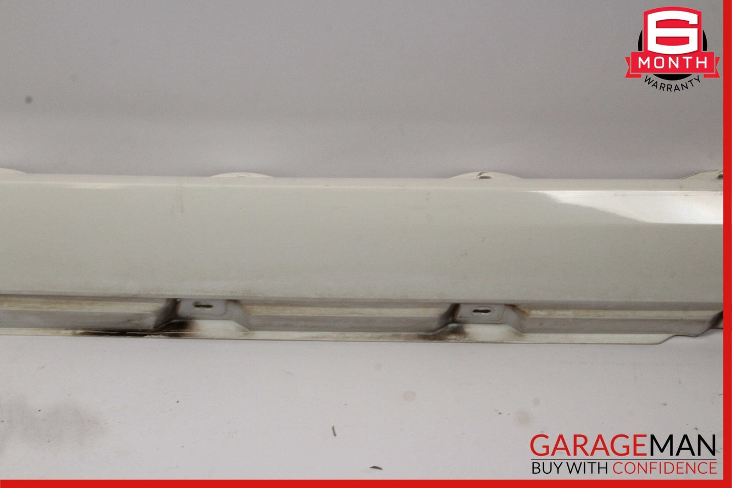 06-13 Mercedes W251 R350 Left Driver Side Rocker Skirt Molding Panel White
