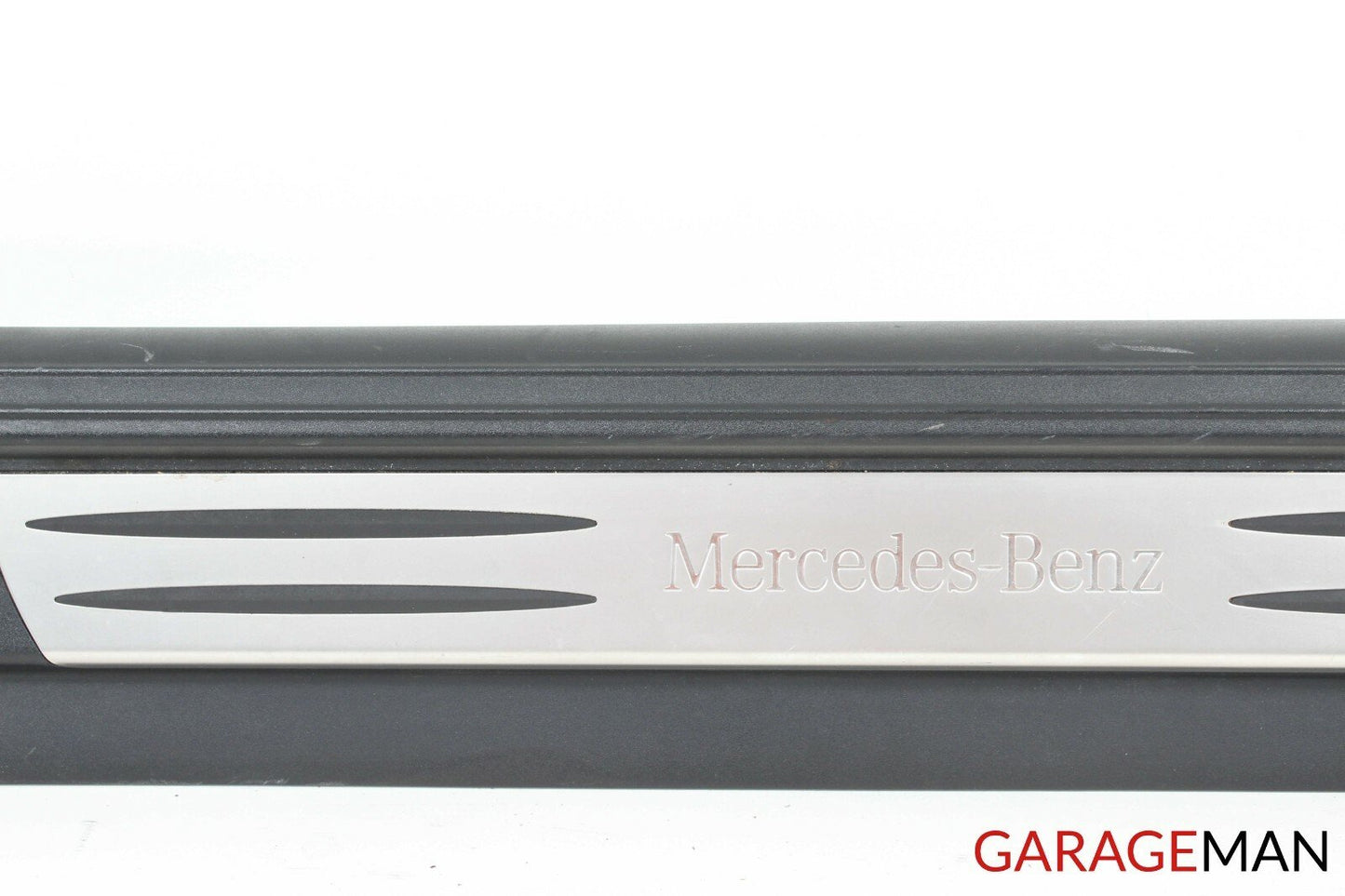 05-08 MERCEDES R171 SLK280 FRONT RIGHT PASSENGER DOOR STEP SILL SCUFF PLATE OEM