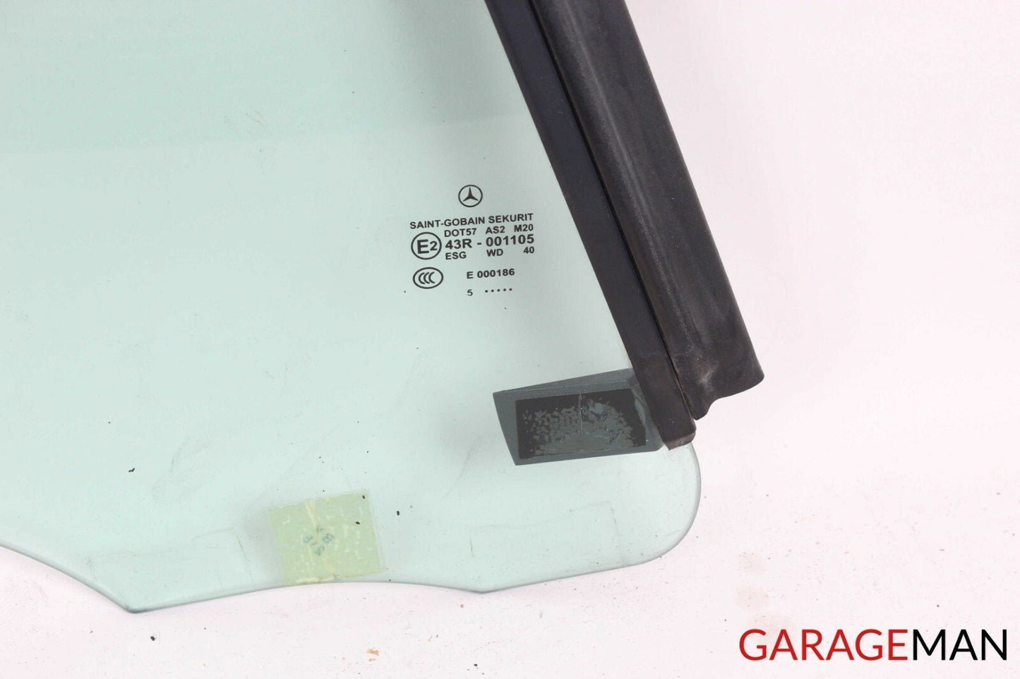 05-11 MERCEDES R171 SLK350 REAR RIGHT PASSENGER QUARTER WINDOW GLASS OEM