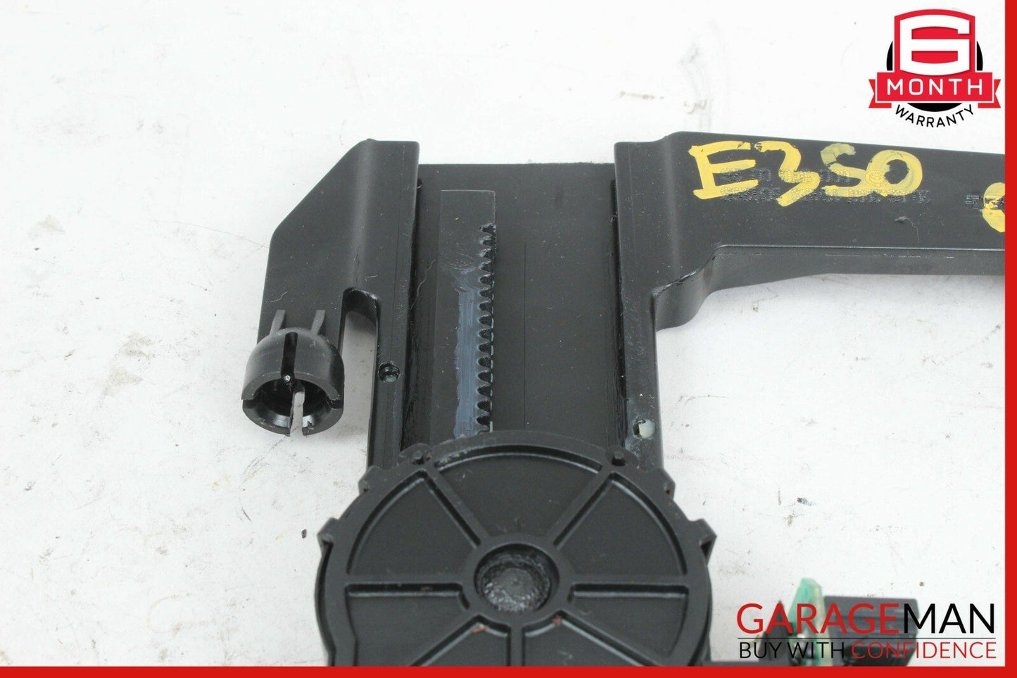 06-11 Mercedes W211 E350 CLS500 Front Left / Right Seat Headrest Adjust Motor