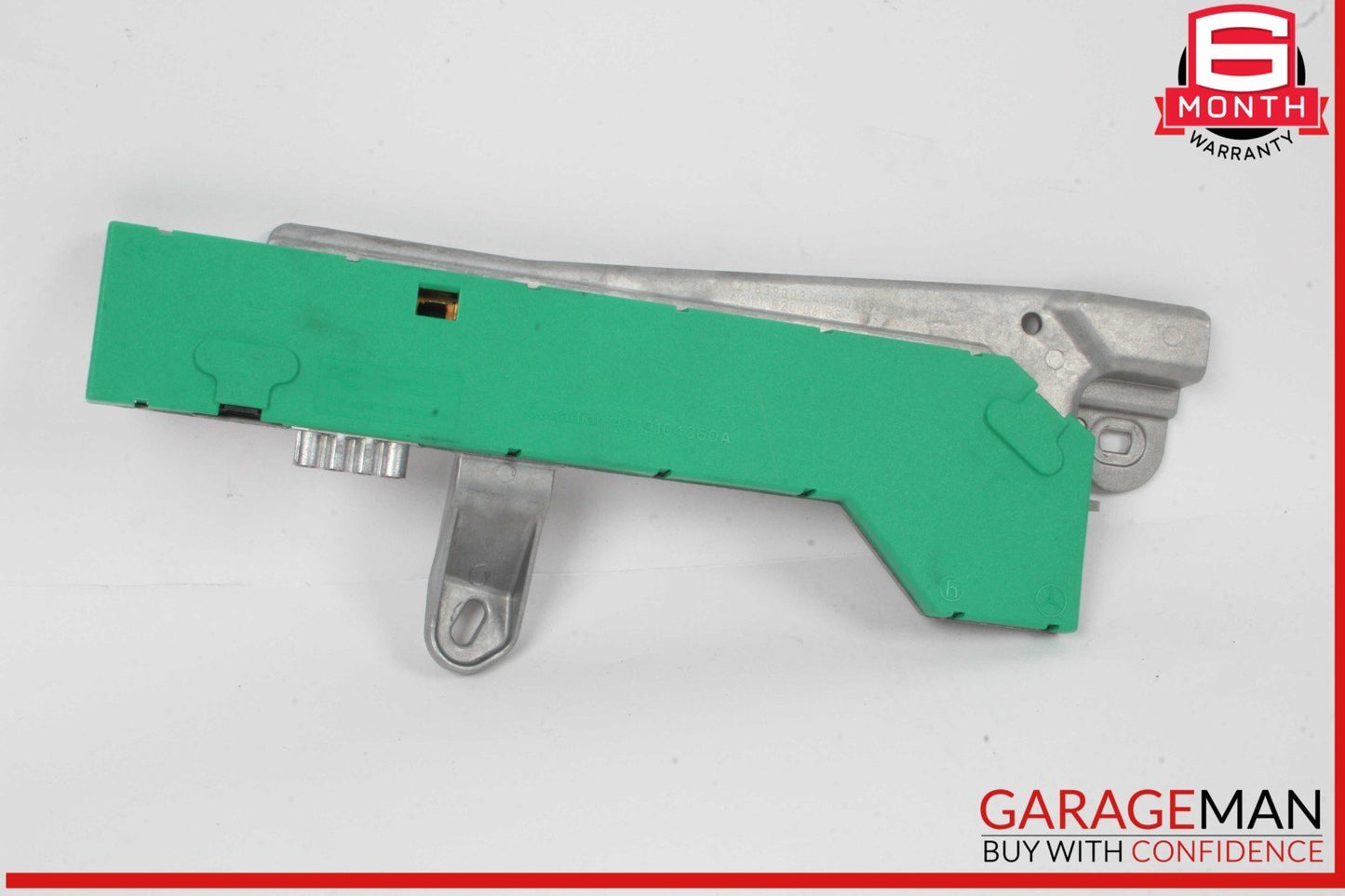 03-09 Mercedes W211 E500 CLS550 Rear Antenna Amplifier Booster OEM