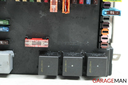 07-13 Mercedes W221 S550 CL550 Rear Trunk Fuse Box Relay Block Q02 OEM