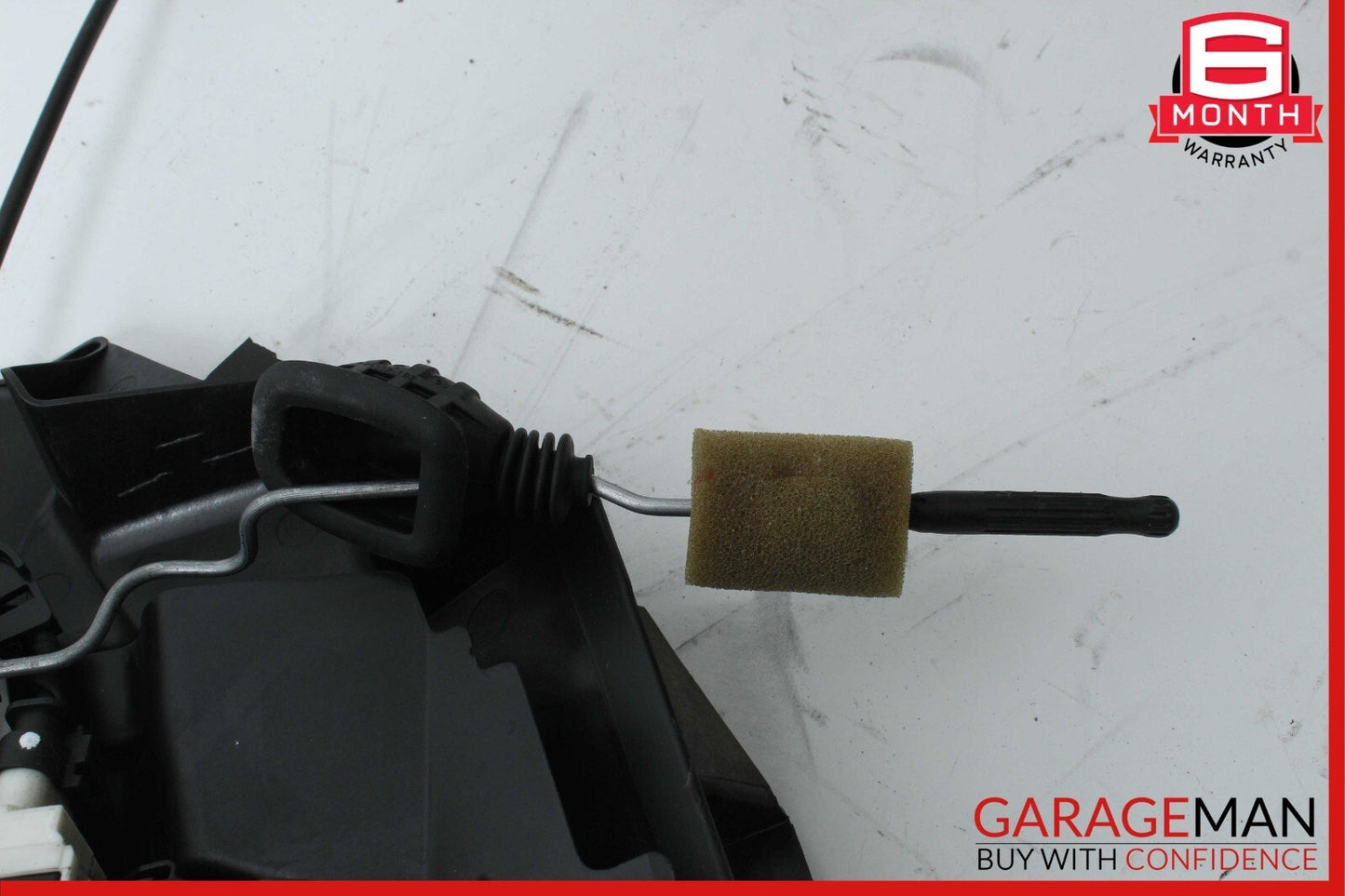08-14 Mercedes W204 C250 C300 C350 Front Right Door Lock Latch Actuator OEM