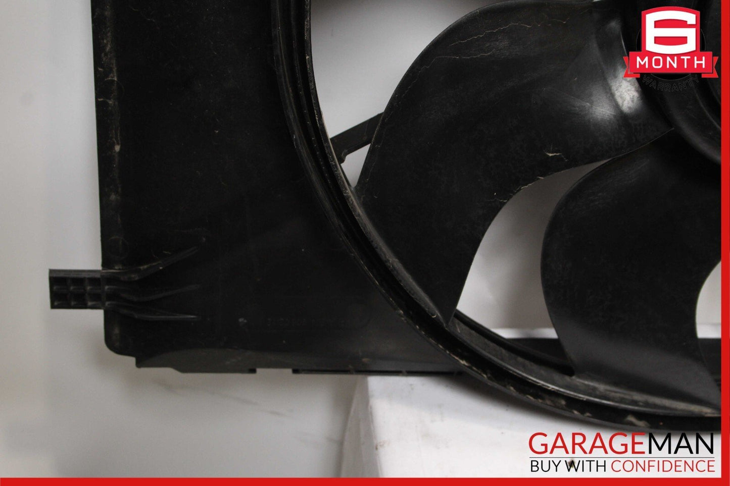 08-18 Mercedes C250 E250 SLK350 Engine Radiator Cooling Fan Motor Shroud Assy