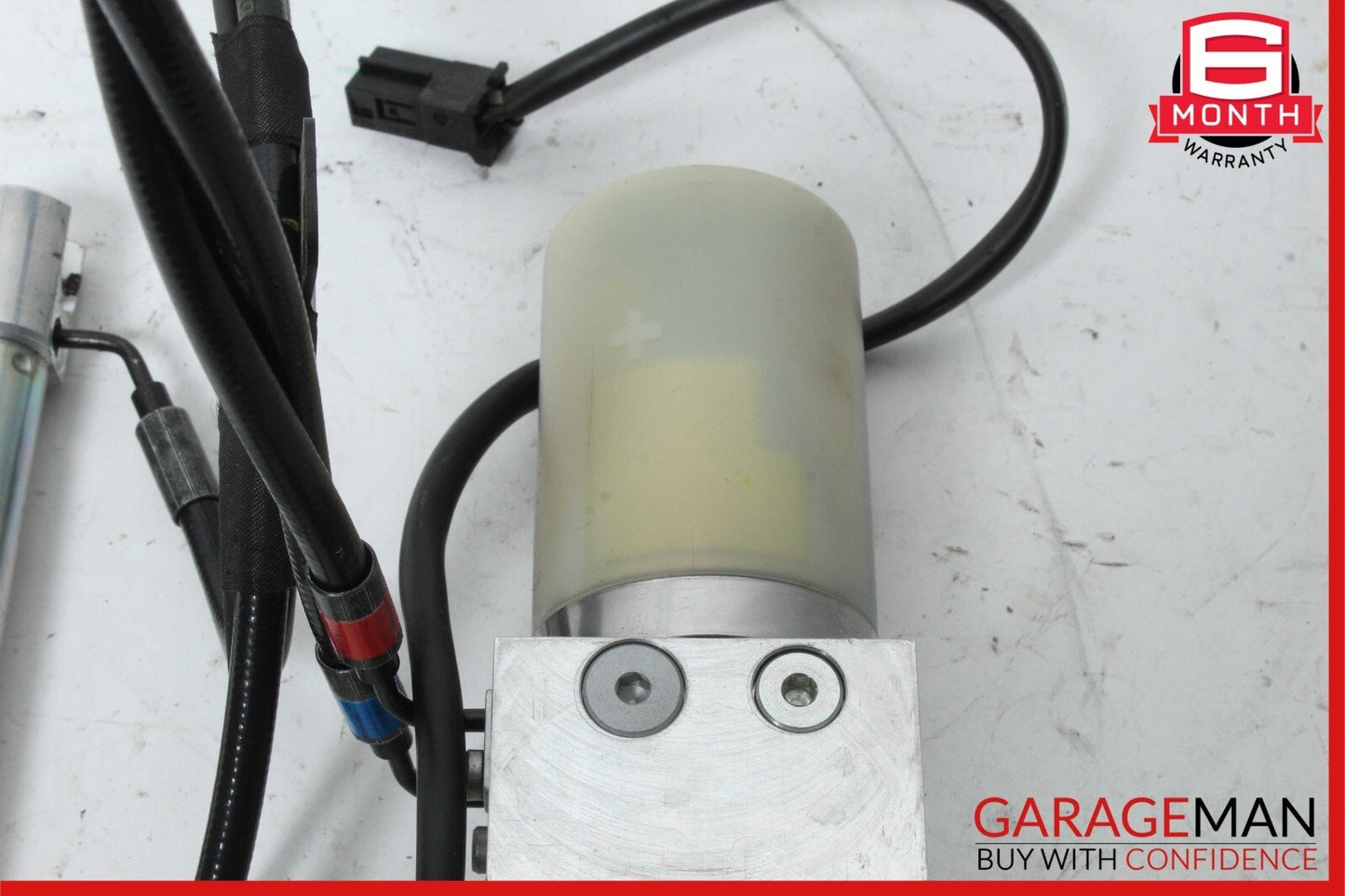 07-13 Mercedes W221 S550 S63 AMG Trunk Locking Hydraulic Pull Down Pump Assembly