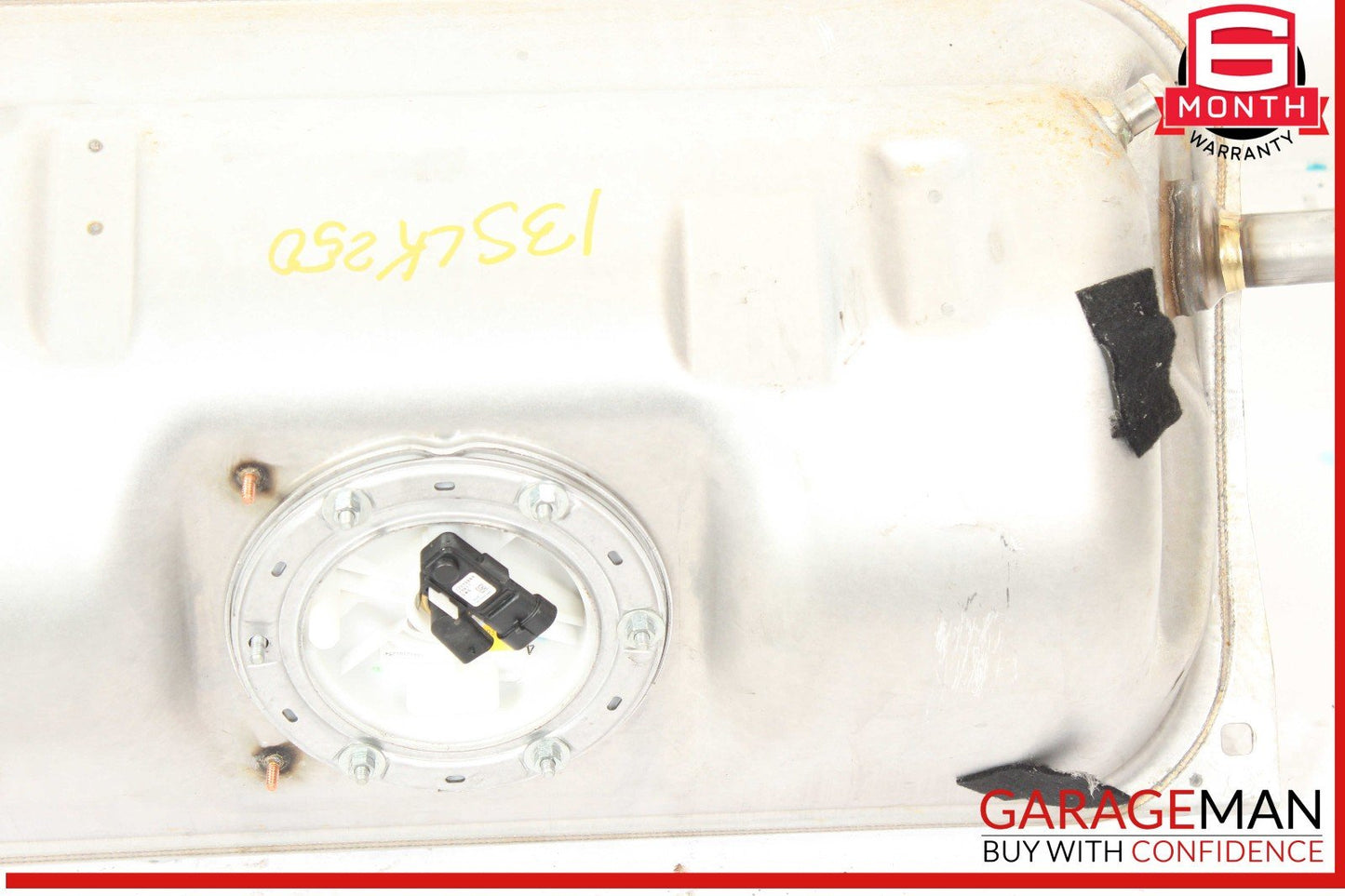 12-17 Mercedes R172 SLK250 SLK350 Fuel Gas Tank Reservoir Assembly OEM