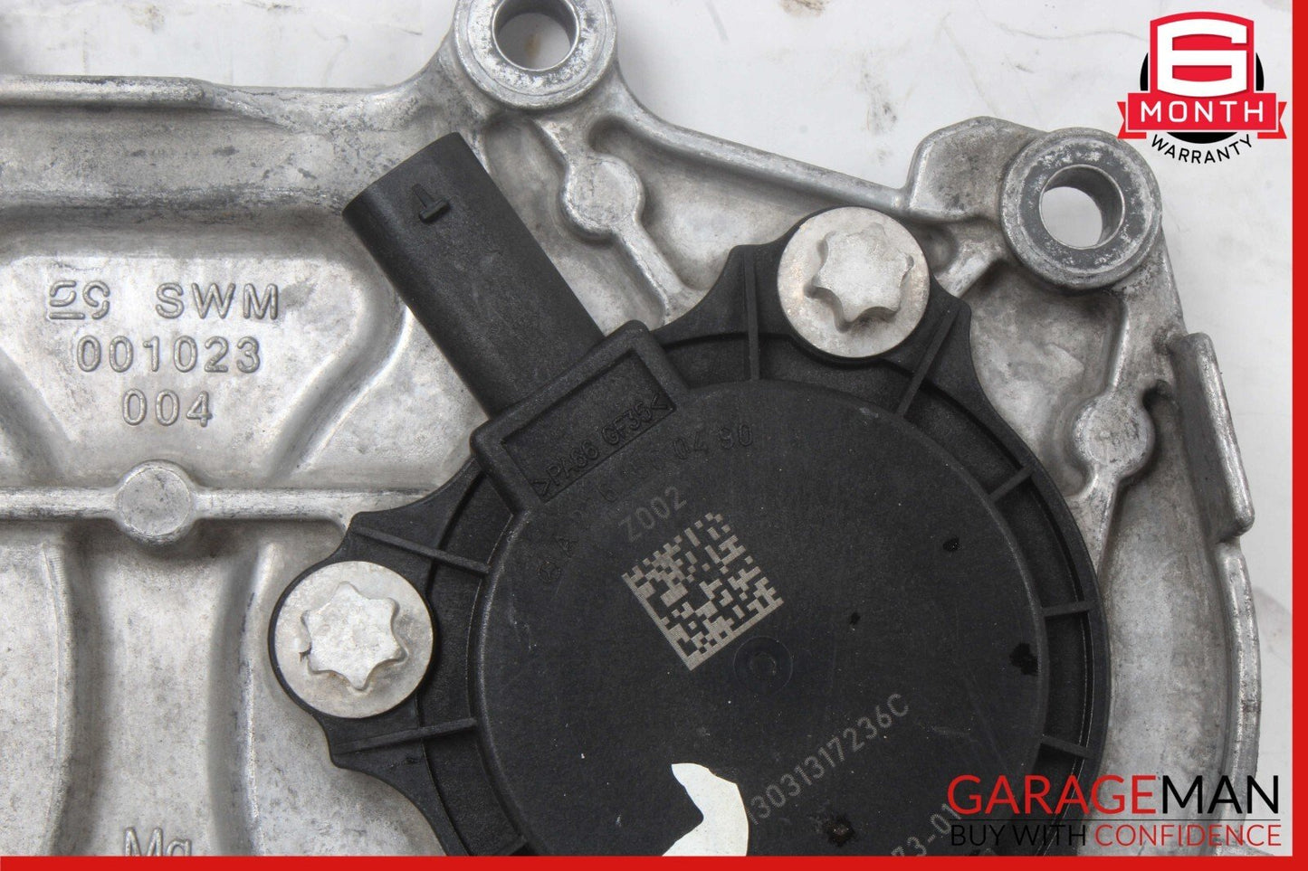 12-18 Mercedes GL450 S550 Front Right / Left Engine Timing Chain Cover Plate OEM