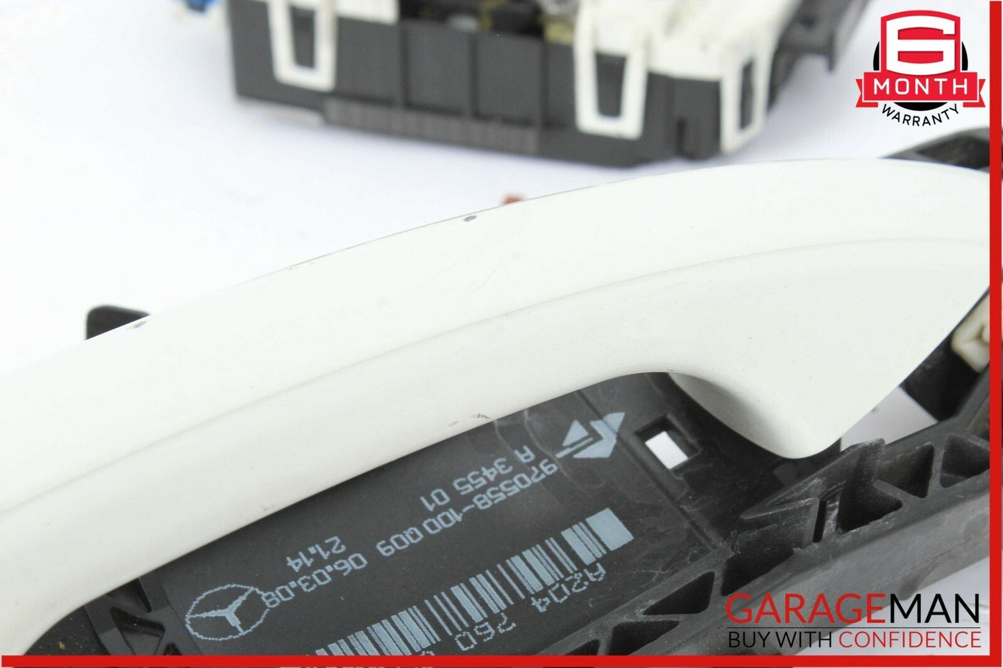 08-11 Mercedes W204 C300 Front Left Exterior Door Handle w/ Door Actuator White