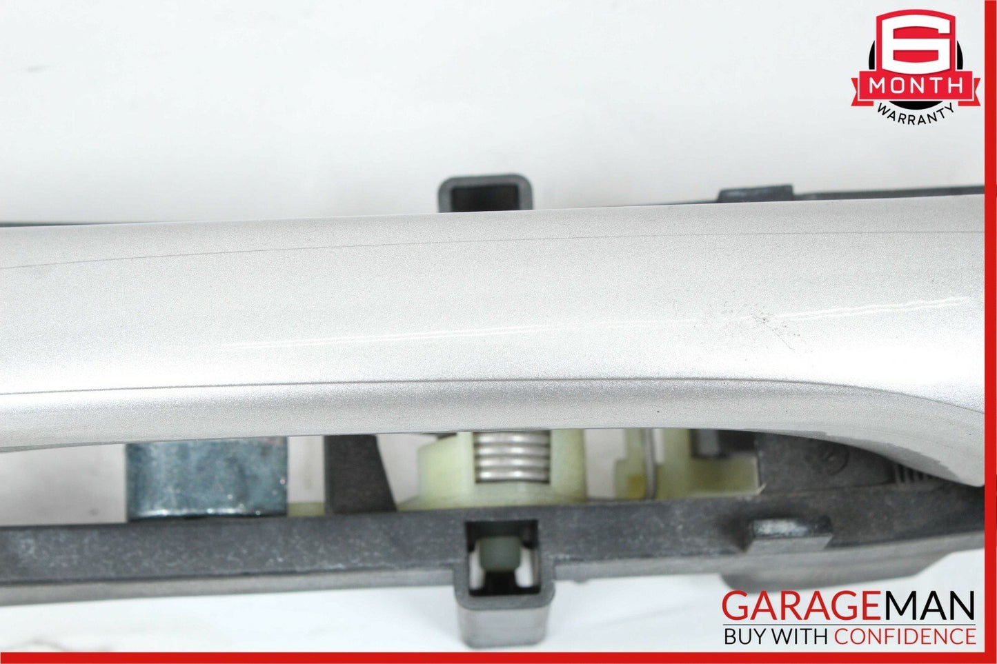 01-07 Mercedes W203 C230 Front Right Passenger Side Exterior Door Handle  OEM
