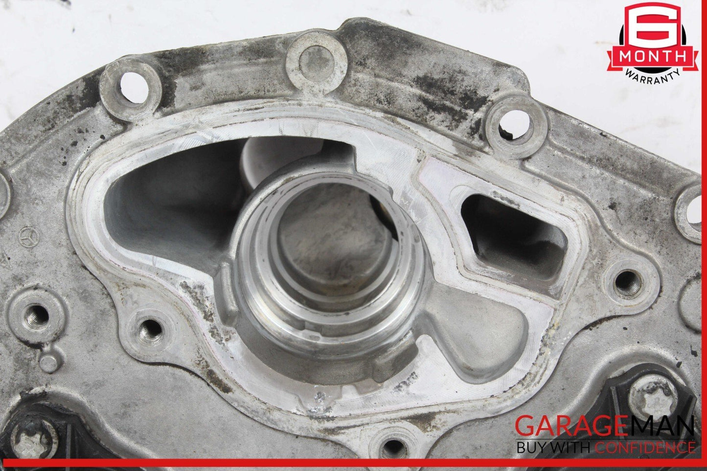 12-15 Mercedes W204 C250 SLK250 Engine Motor Valve Cover 2710161406 OEM
