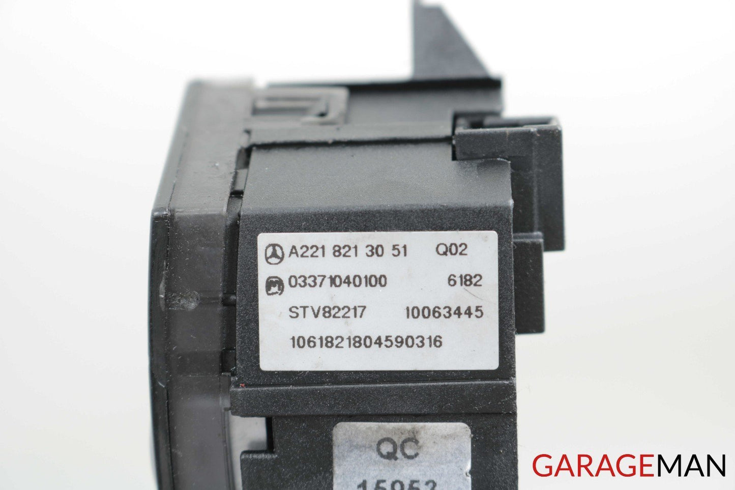 07-13 Mercedes W221 S450 S550 Door Lock Switch Front Left Driver 2218213051 OEM