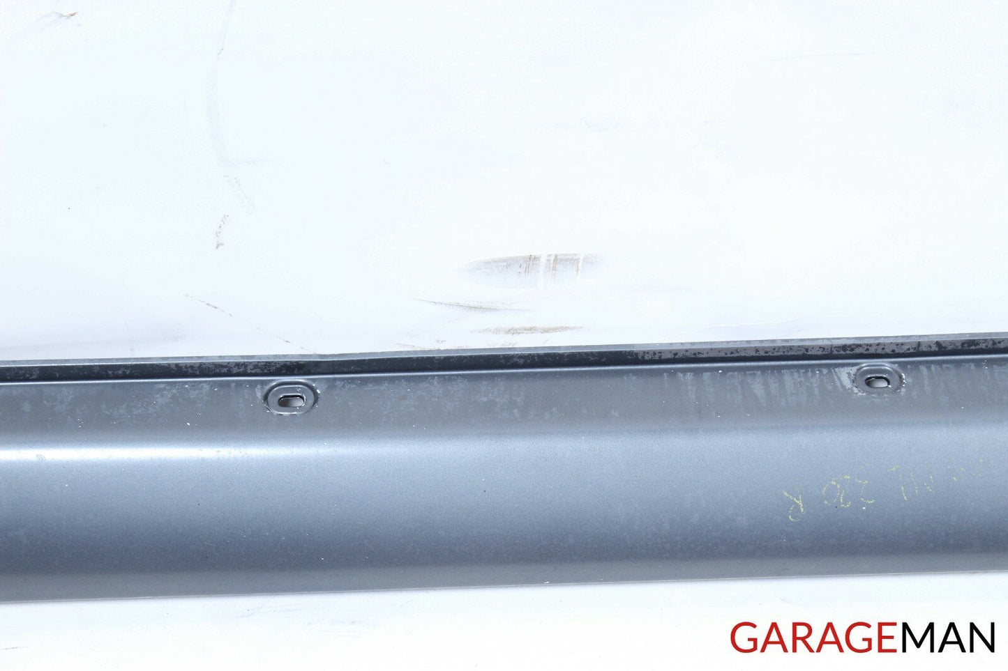 98-05 Mercedes W163 ML320 ML500 Right Passenger Side Rocker Skirt Moulding Panel