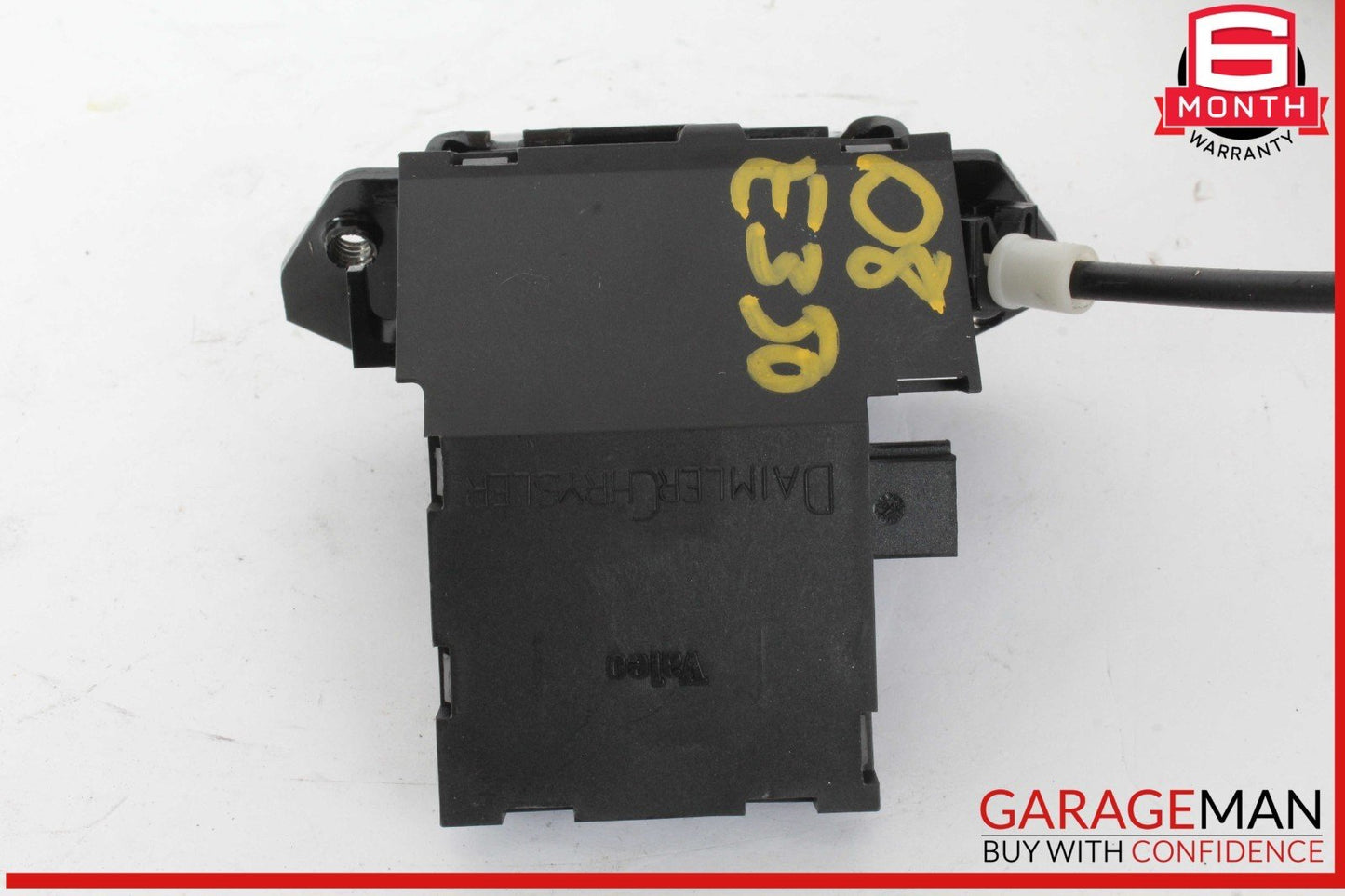 01-11 Mercedes W211 E350 C240 Trunk Lid Lock Latch Handle 2037500893 OEM