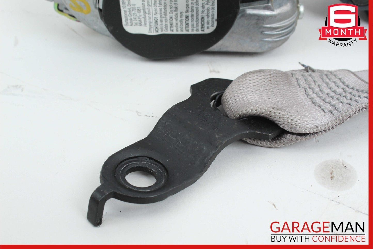 03-06 Mercedes W211 E500 Front Right Seat Belt Seatbelt Retractor Assembly Grey